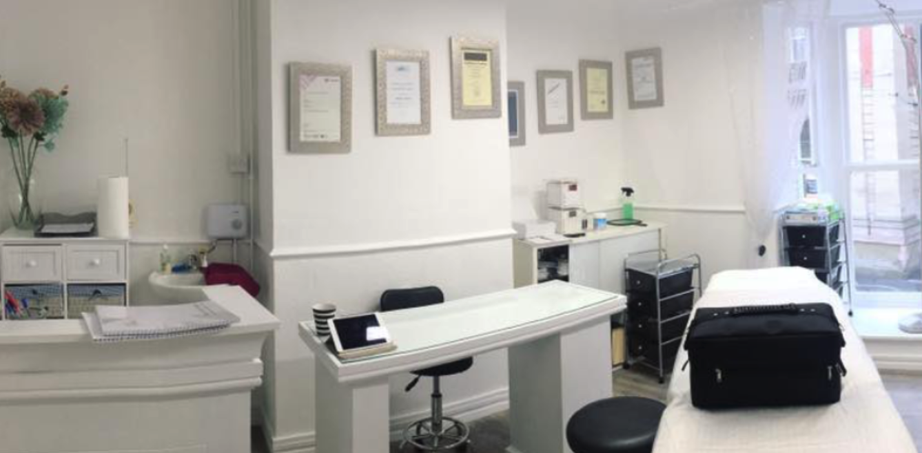 Mandy Morris Semi Permanent Makeup & Laser Tattoo Removal picture